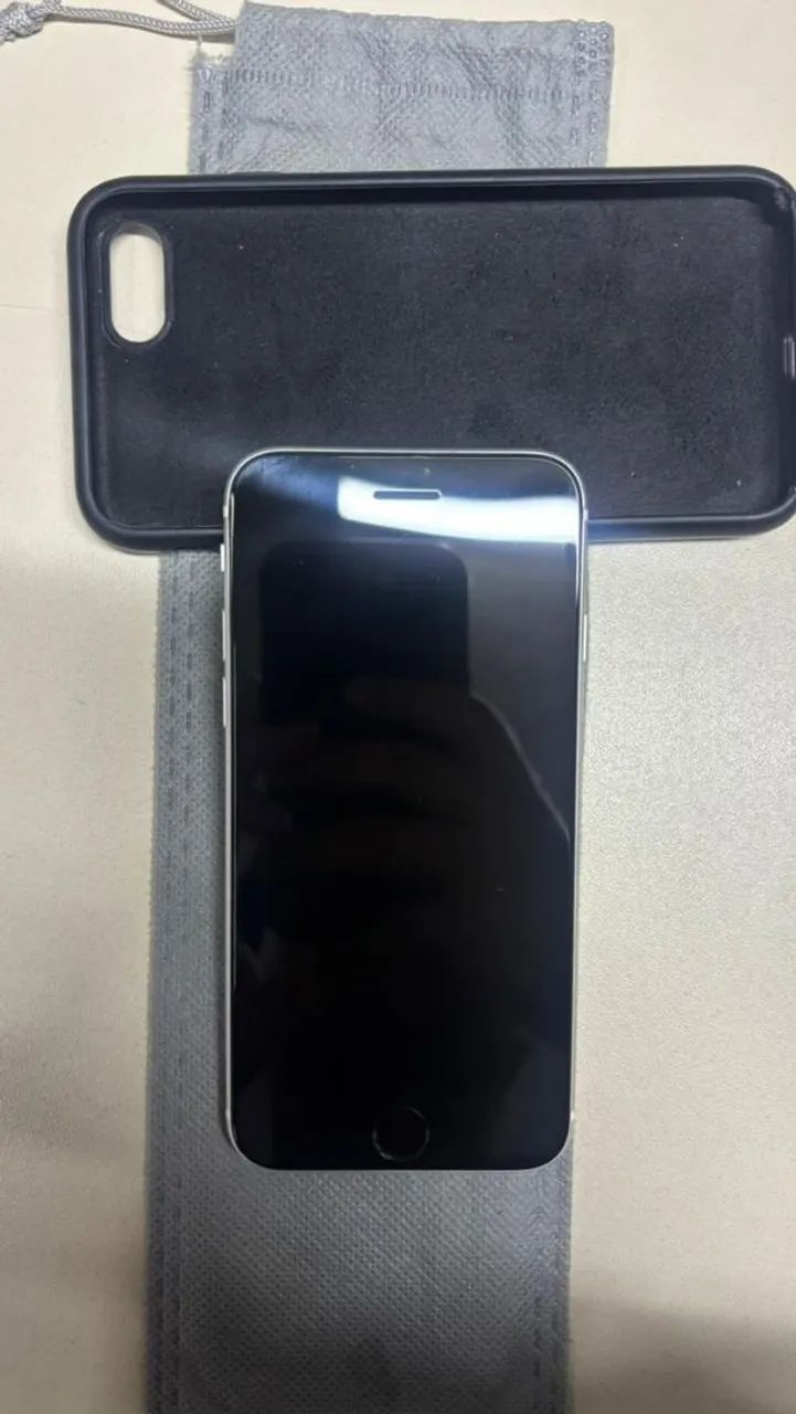 Iphone SE segunda geração 2020 - Foto 5