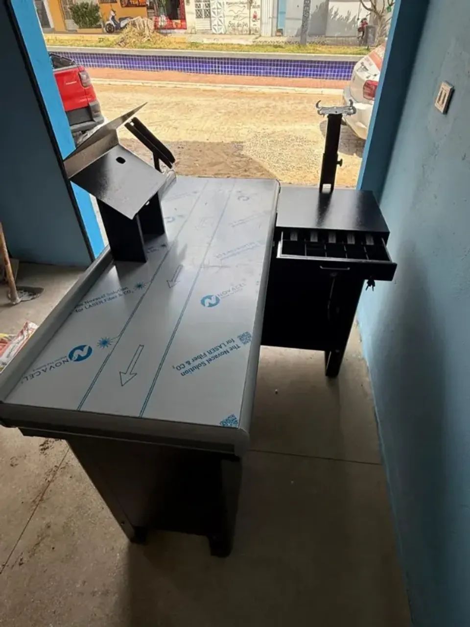 Fornecemos balcao caixa em aço de pronta entrega . - Foto 2