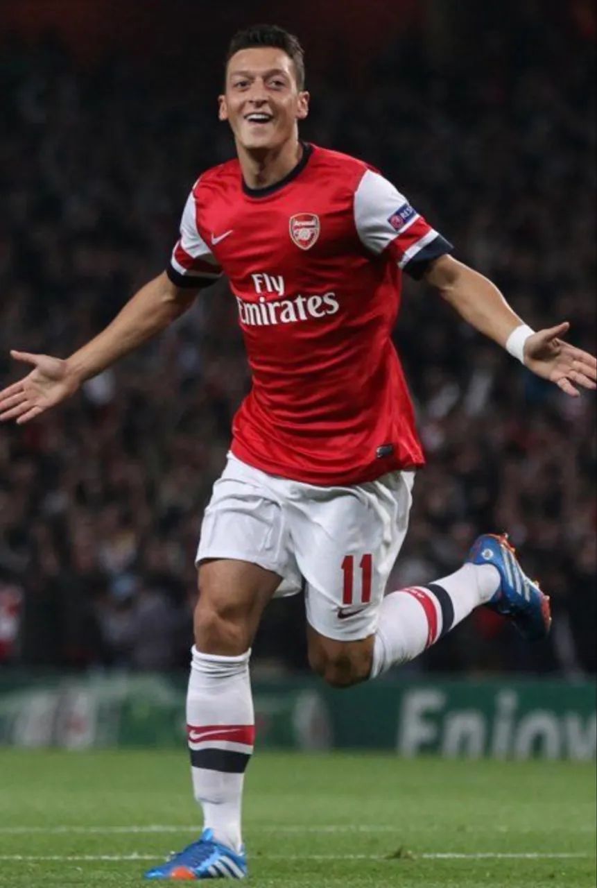 Camisa Arsenal 2012 - De jogo - Ozil - Foto 5