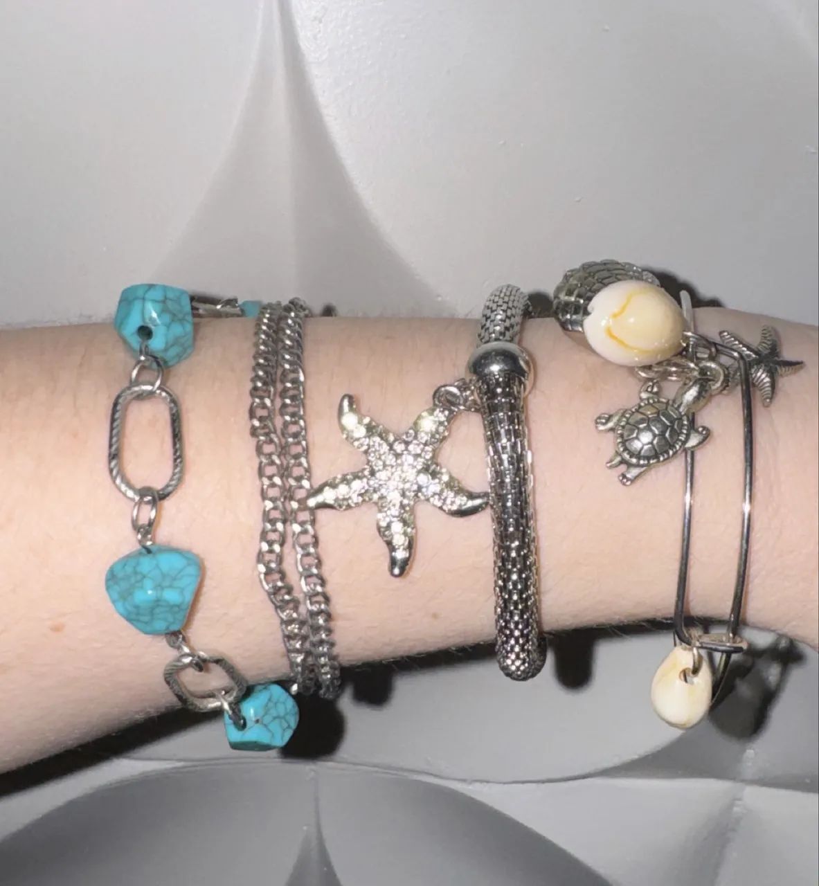 Pulseiras pra usar na PRAIA  - Foto 2