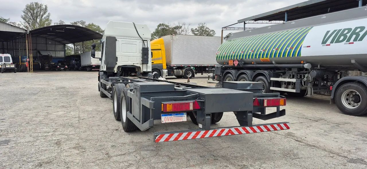 Iveco Tector 240E28 BAIXO KM - Foto 4