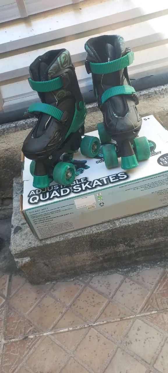 Patins Infantis Ajustável Quatro Rodas - Foto 2