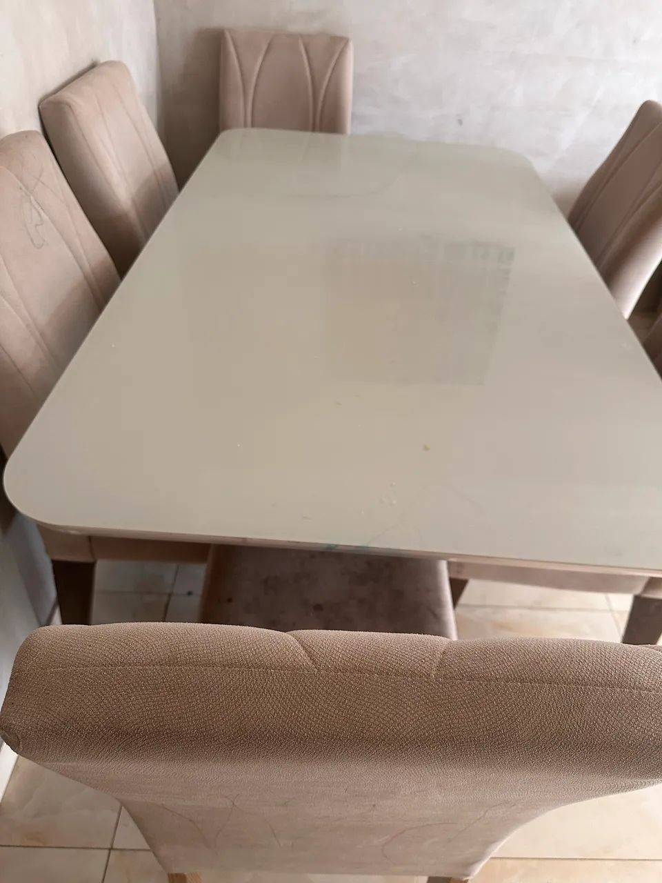 Vendo mesa com 06 cadeiras  - Foto 3