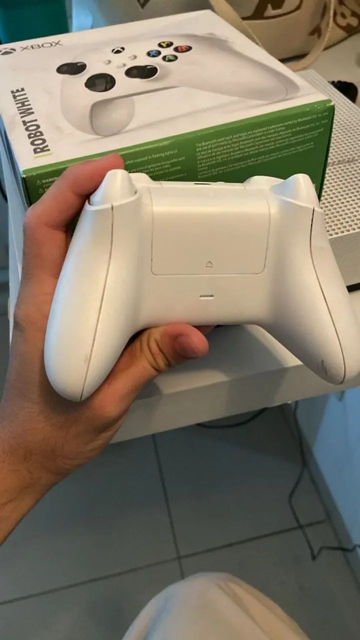 Controle Xbox One S - Foto 4