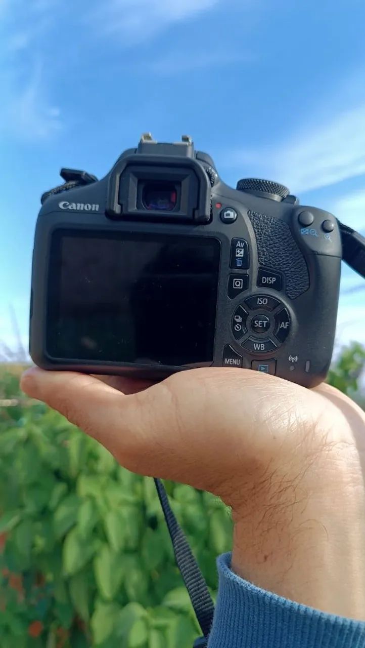 Camera Canon EOS Rebel  T7 - Foto 3
