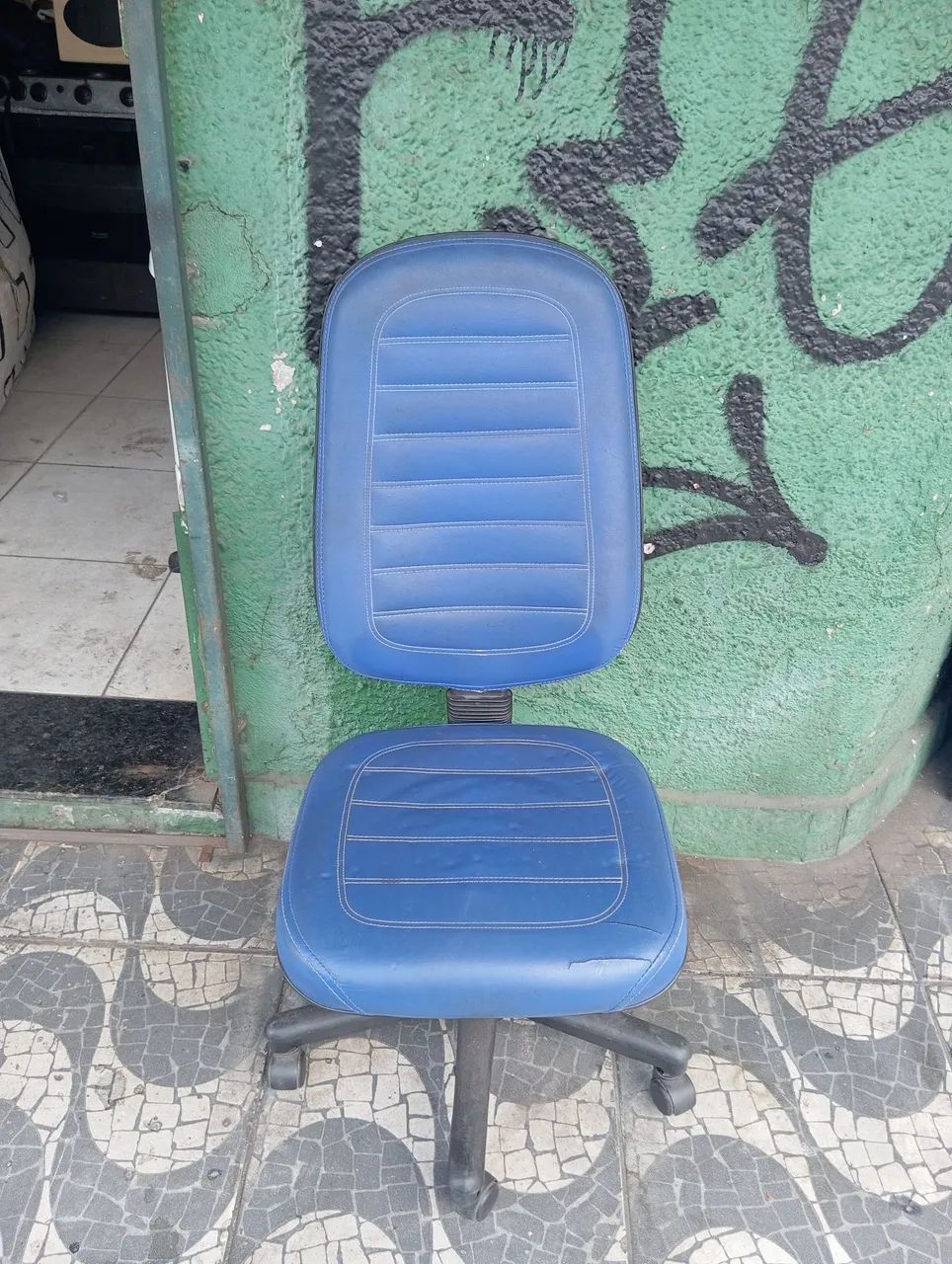 Vendo Cadeira de Escritório 