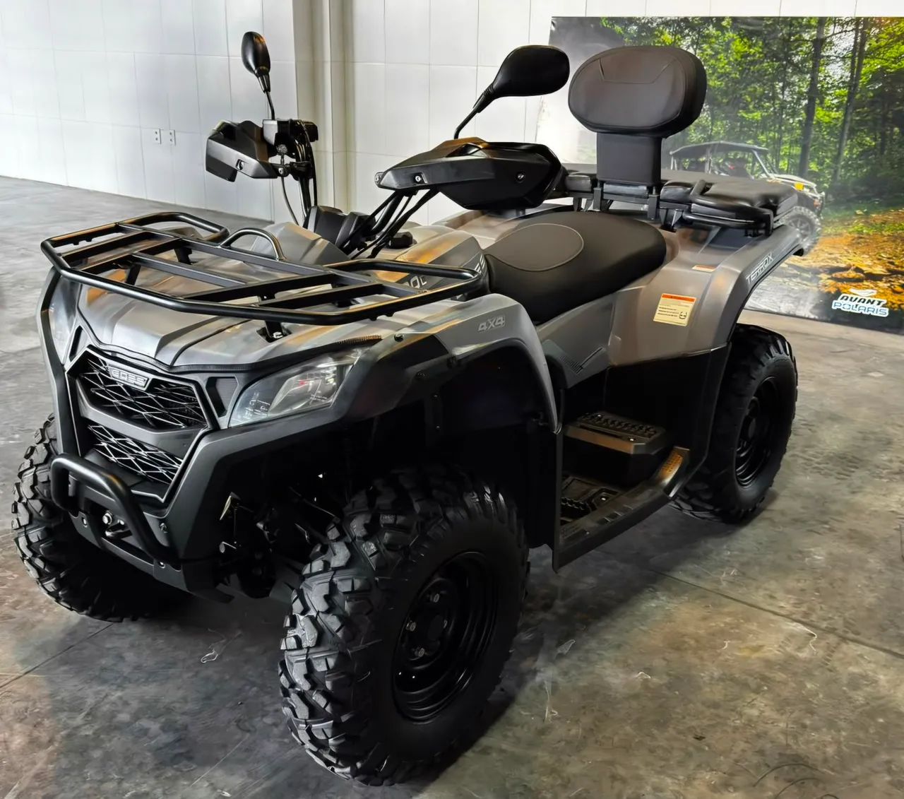 Quadriciclo cforce terrox 400
