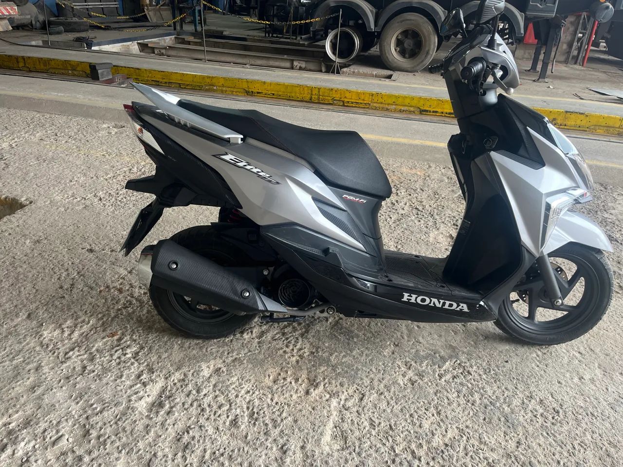 Moto - Foto 2