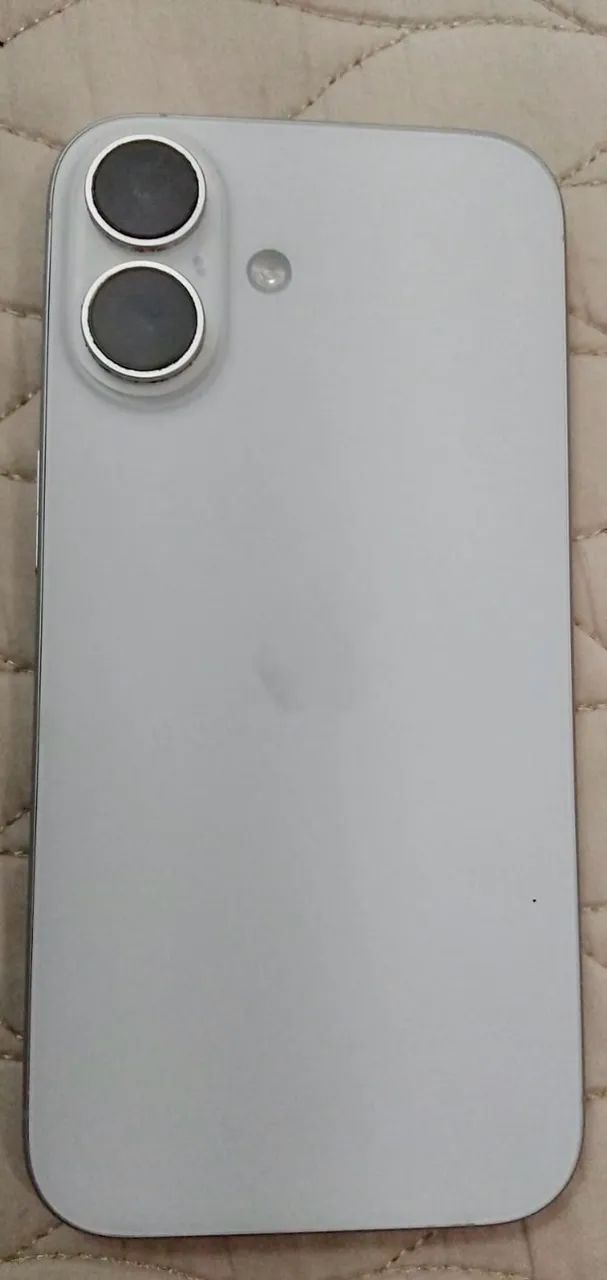 IPhone 16 128GB - Foto 3
