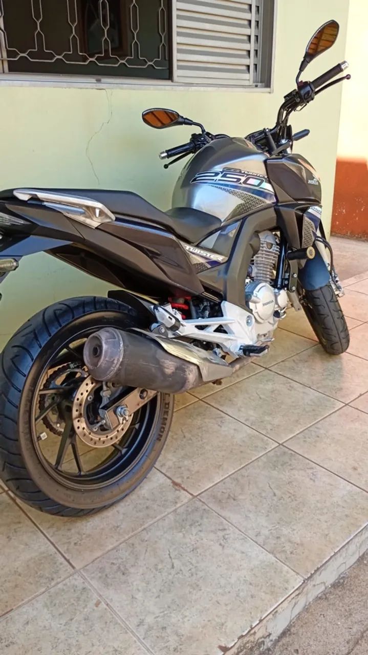 CB 250F TWISTER CBS 2020 - Foto 4