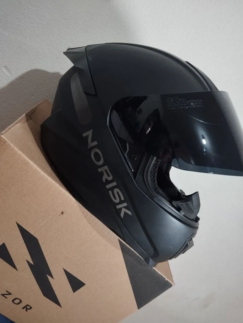 Capacete norisk 