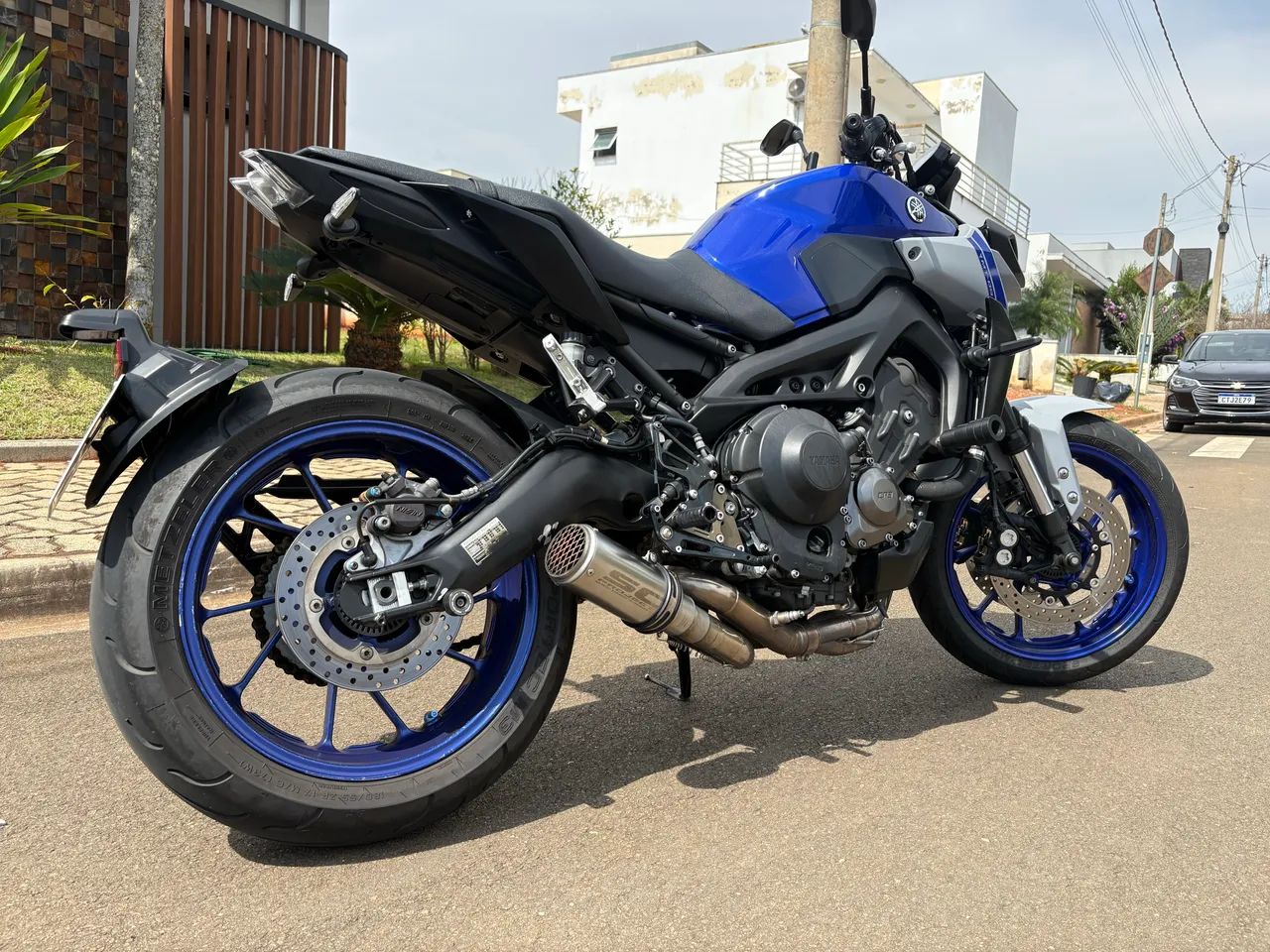 YAMAHA MT 09  - Foto 4