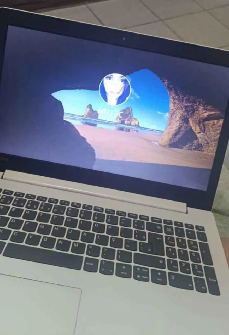 Notebook Lenovo 