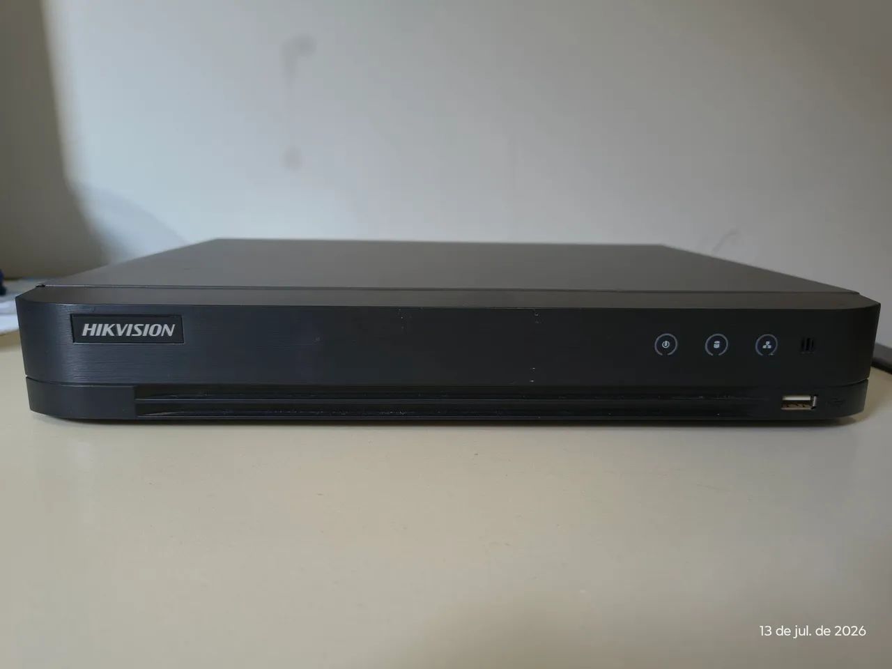 DVR - HIKVISION 8 CANAIS
