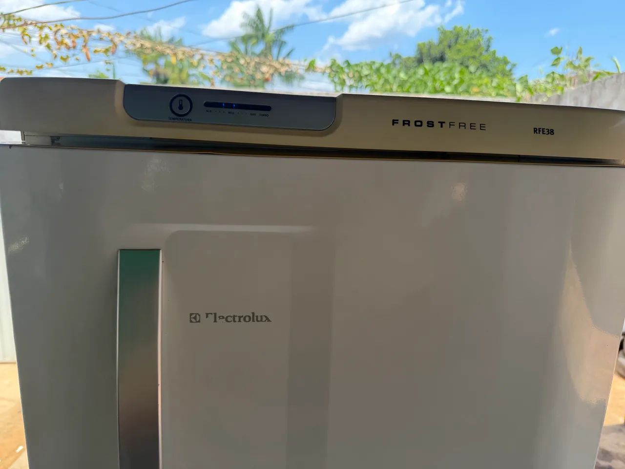 Vendo essa geladeira funcionando perfeitamente  - Foto 5
