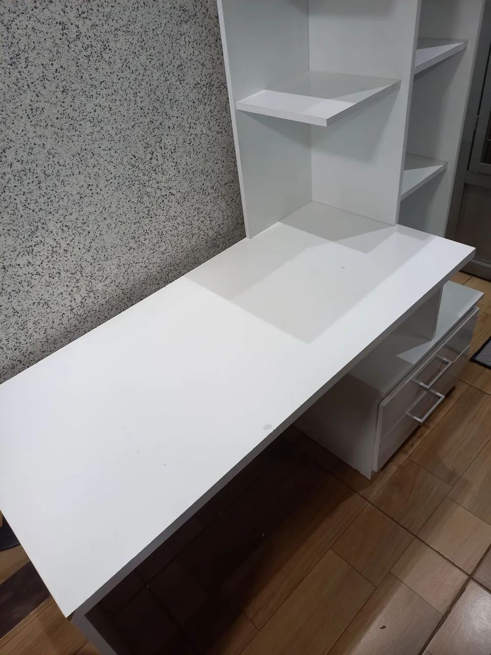 Escrivaninha/mesa para computador 