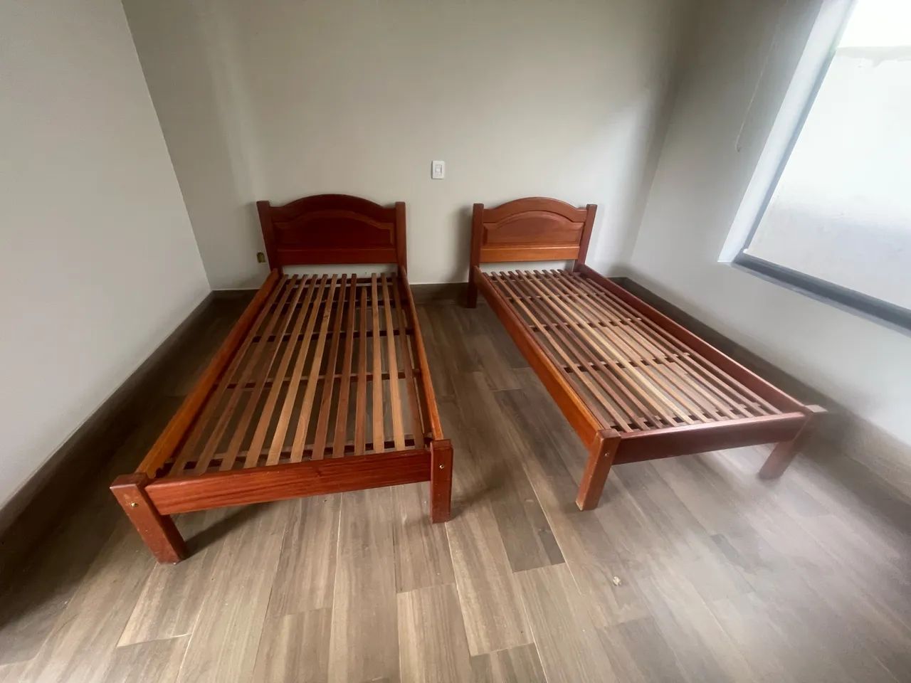 Cama de solteiro madeira maciça  - Foto 2
