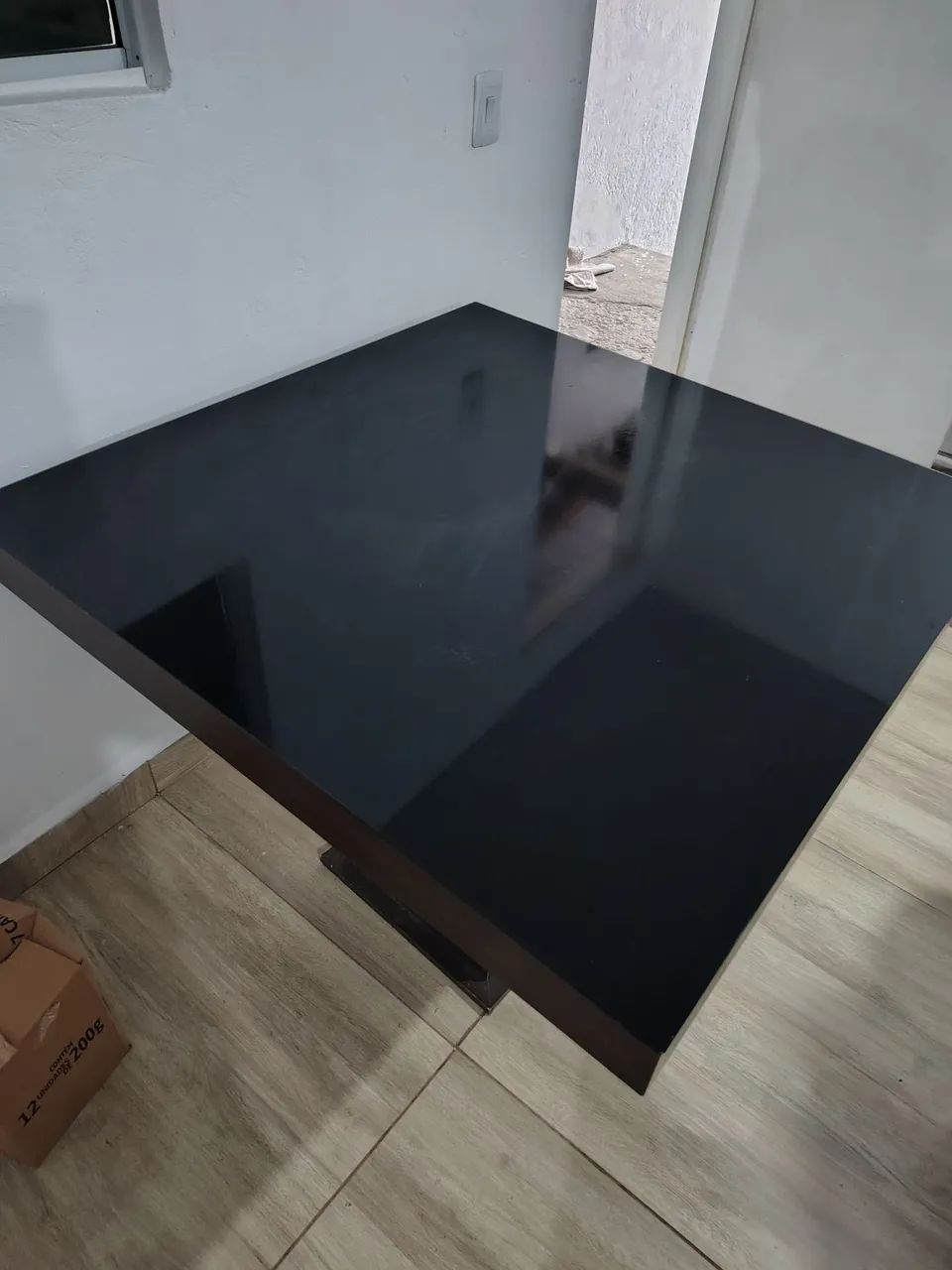 Mesa MDF e vidro 350 com 4 cadeiras - Foto 2