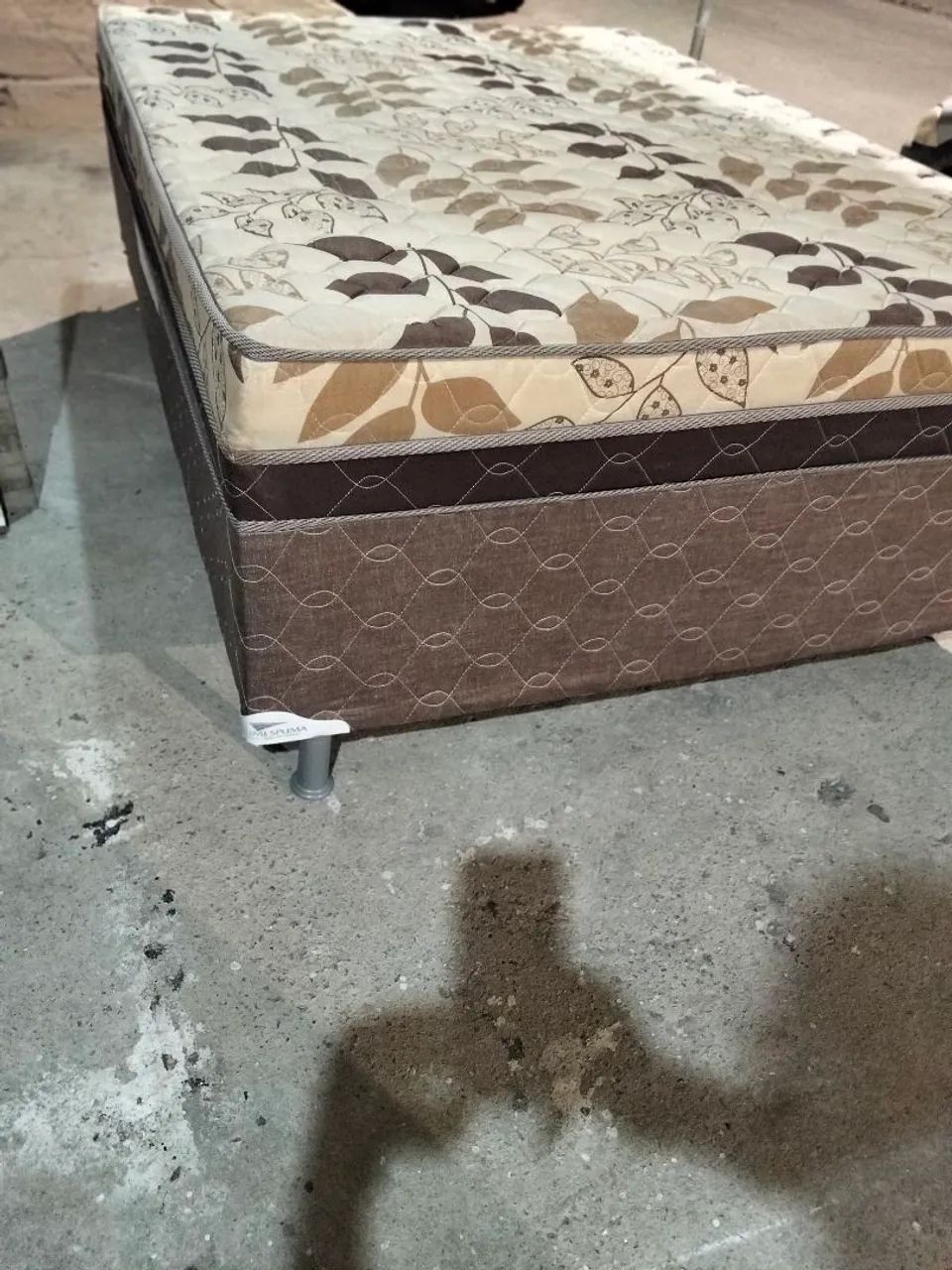 Cama de casal seme nova entrega grátis  - Foto 5