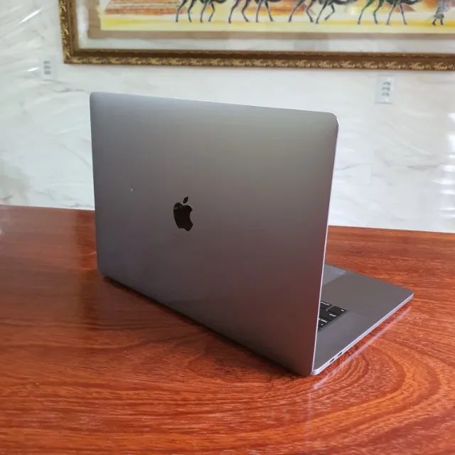 Apple Macbook Pro 2018 15Pol 256GB - Perfeito Estado - Notebooks