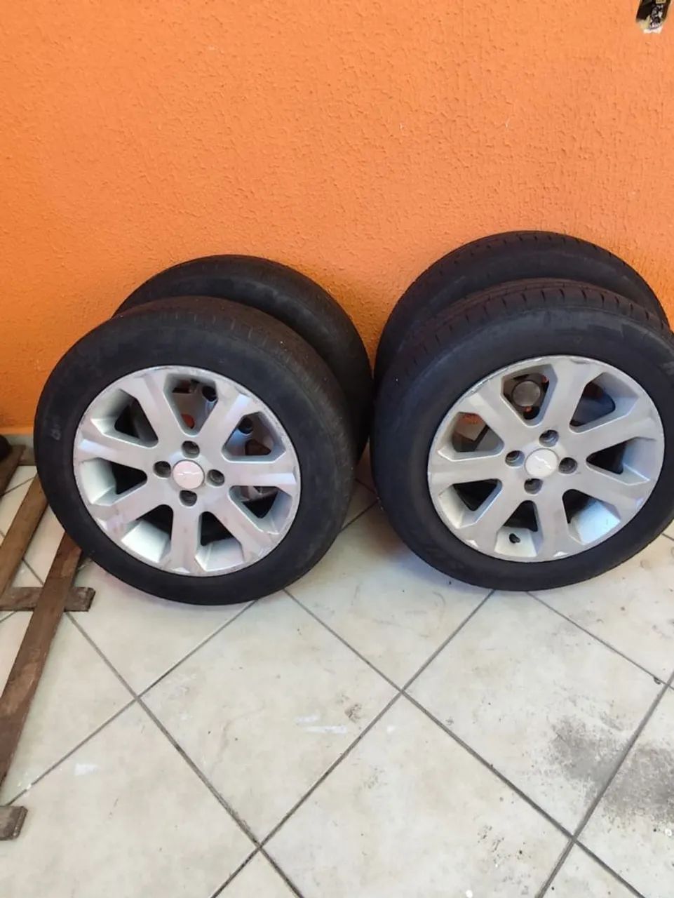 Rodas e pneus  - Foto 3