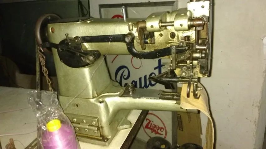 Máquina de braço PFAFF 335.
