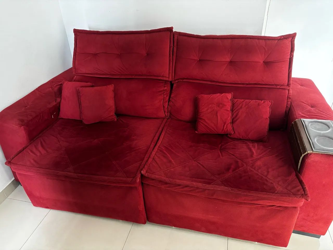 Sofá Retrátil Vermelho 