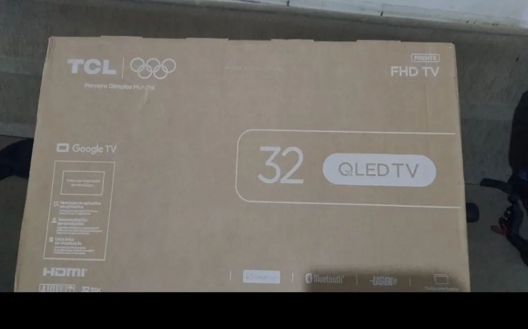 Tv TCL 32 polegadas smart borda infinita lacrada 1 ano de garantia 