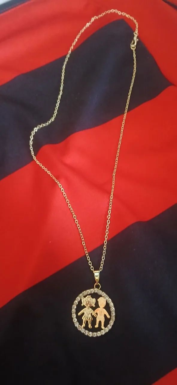 Vendo cordão menino e menina  - Foto 4