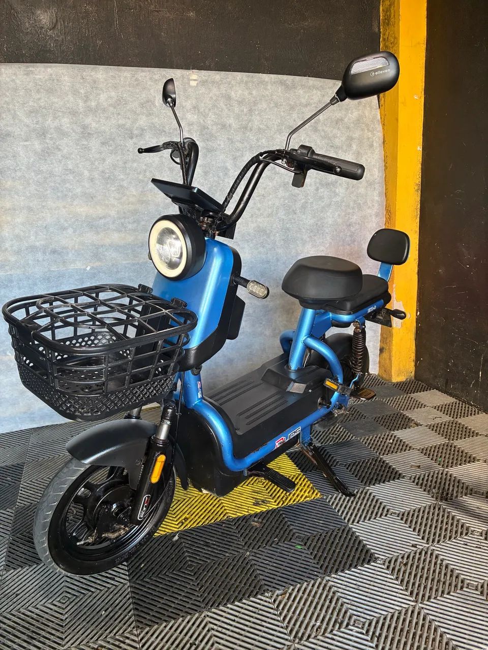 Vendo lindas Scooters elétricas - Foto 4