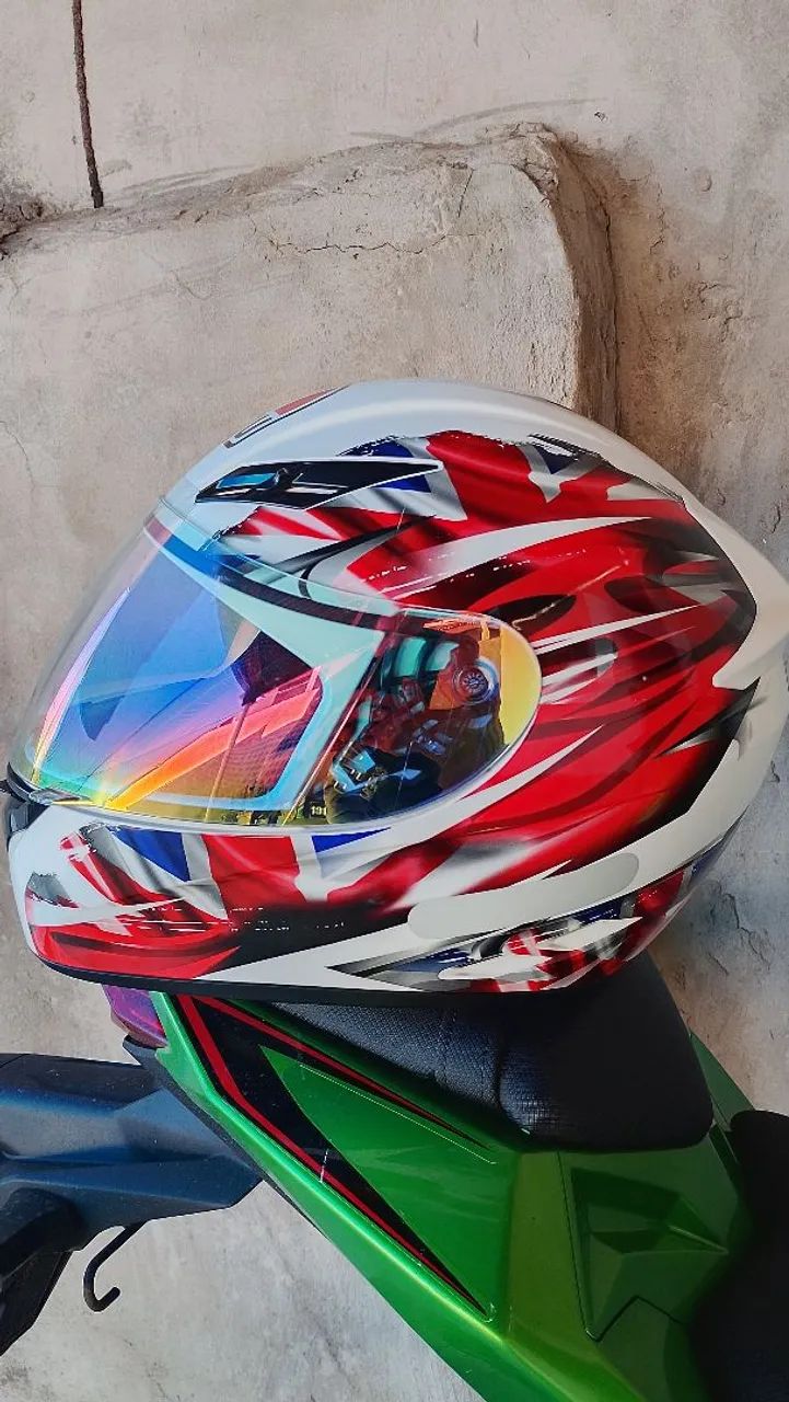 Vendo capacete AGV super conservado  - Foto 2