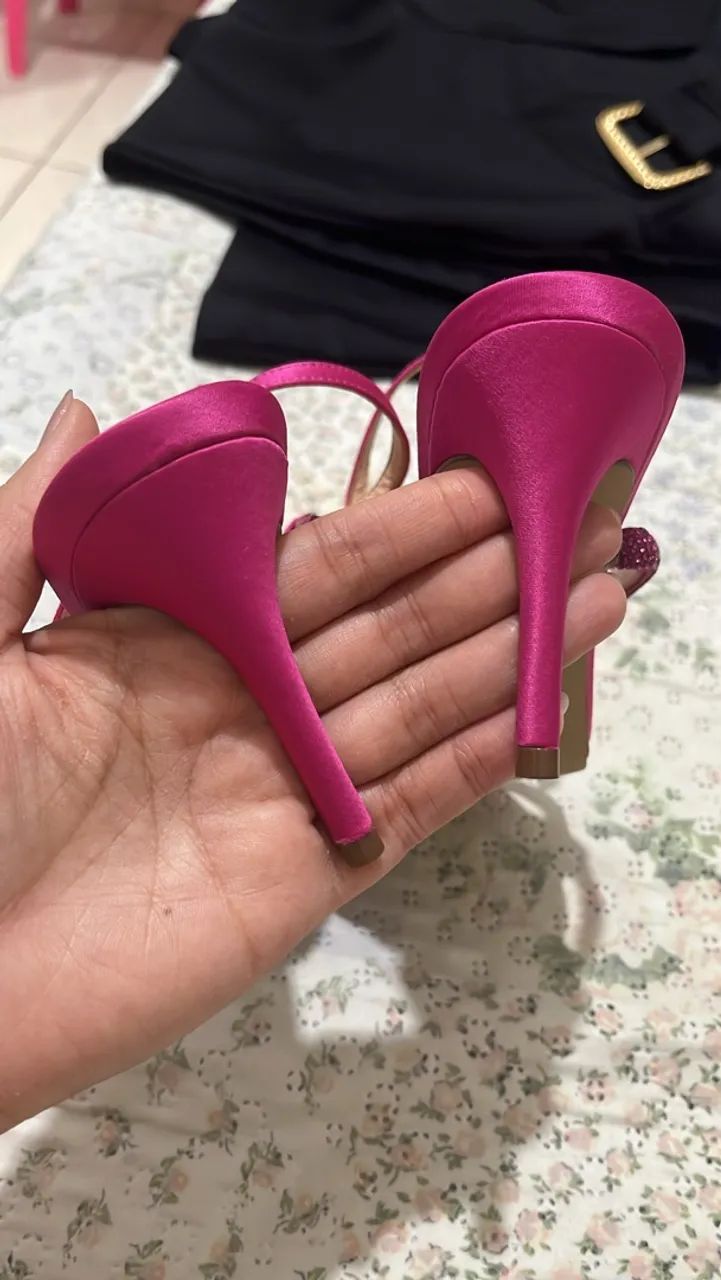 Vendo Sandália Arezzo  - Foto 3