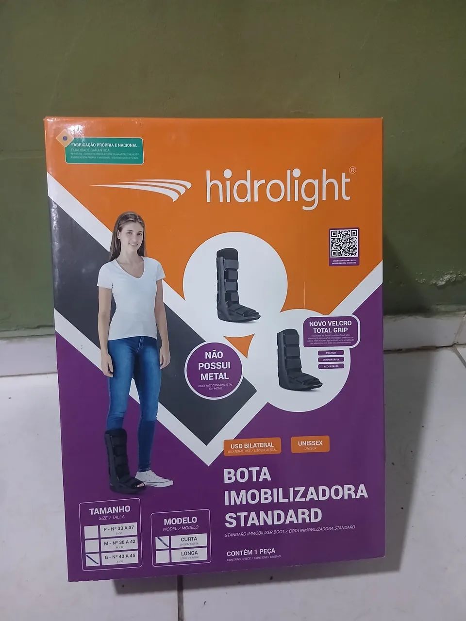 Par de muletas e bota ortopédica pouco usada. - Foto 5
