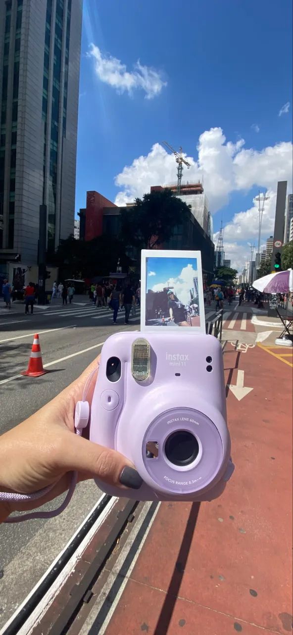 Polaroid instax