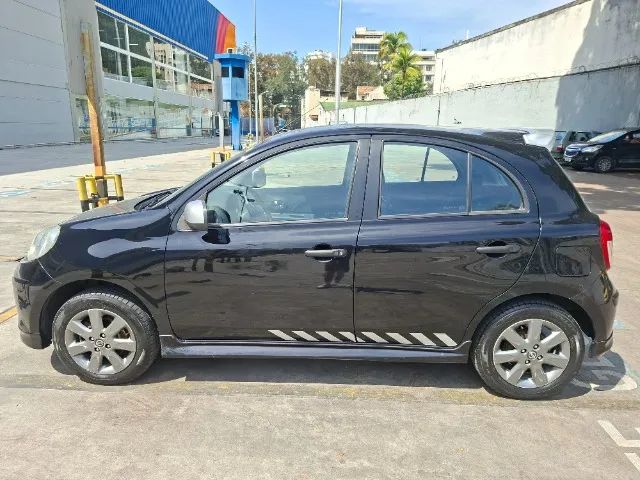Nissan March MARCH SR 1.6 16V Flex Fuel 5p 2013