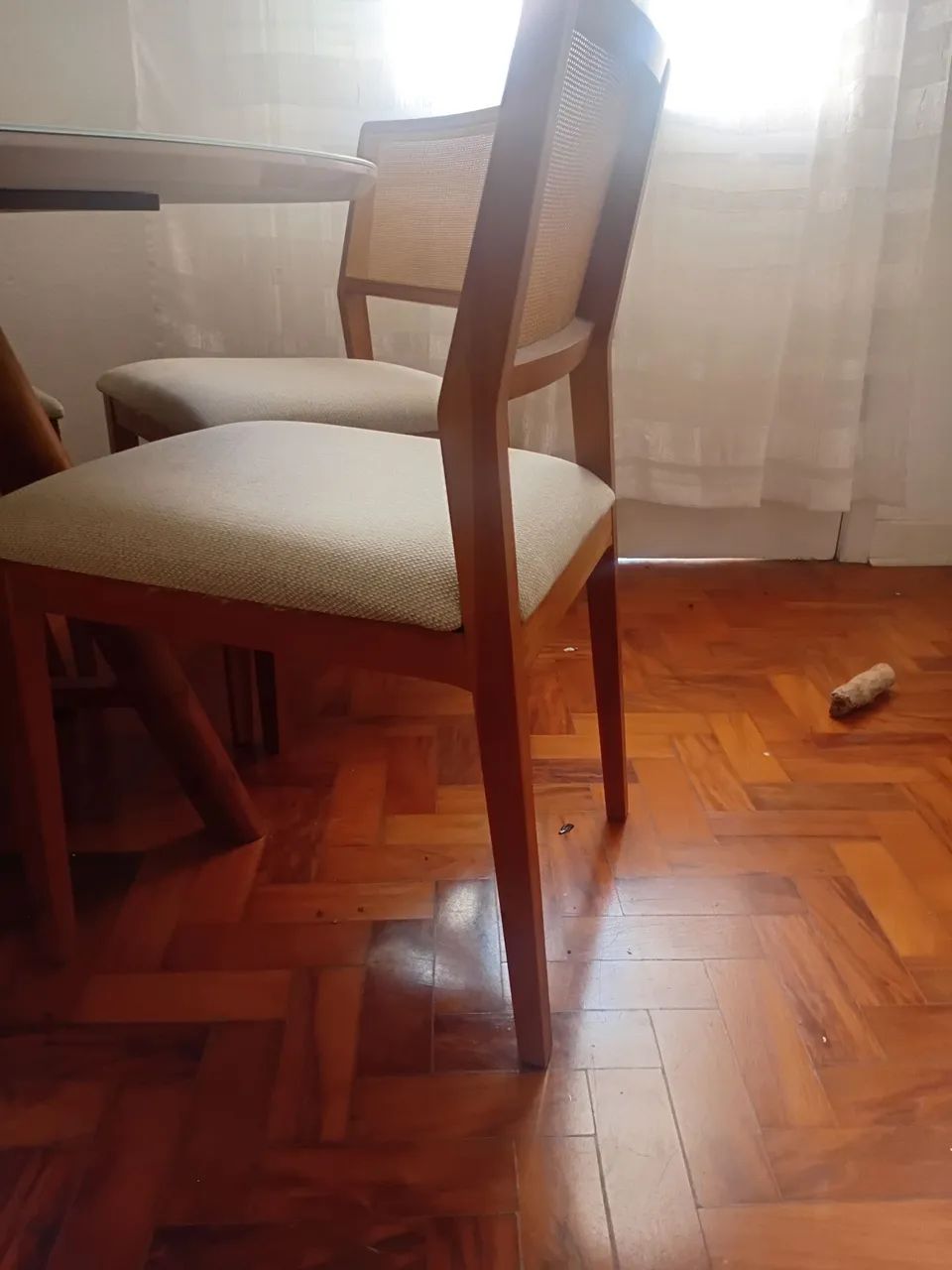 Mesa e cadeiras lindas! - Foto 3