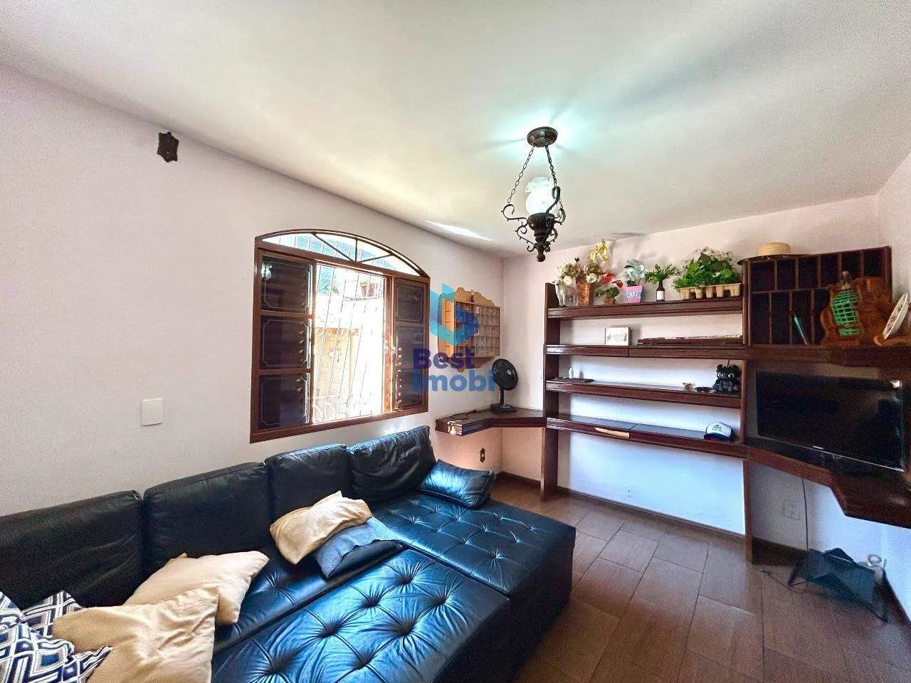 Casa à Venda com 4 Quartos, 2 Suítes, Área Gourmet e 3 Vagas - Foto 5