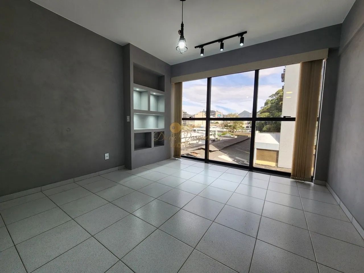 Sala Comercial para Locação em Teresópolis, Várzea