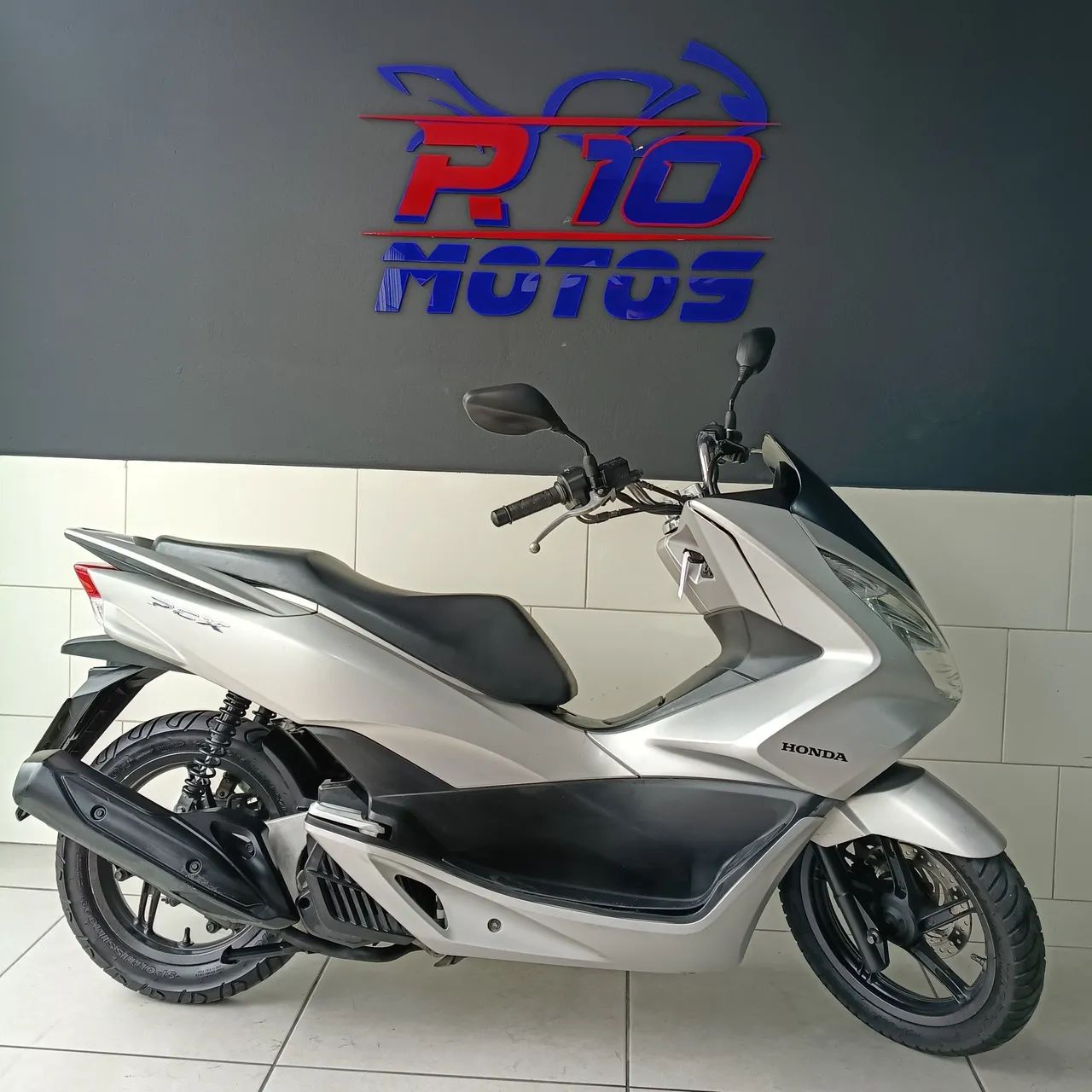 PCX 150 DLX 