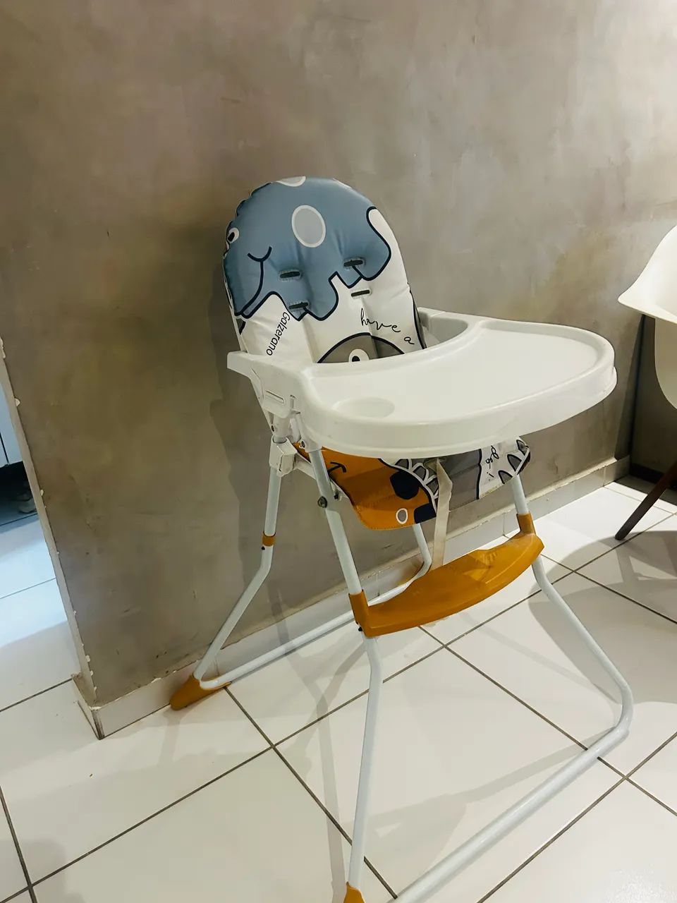 CADEIRA DE ALIMENTAÇÃO BEBÊ PORTÁTIL  - Foto 3