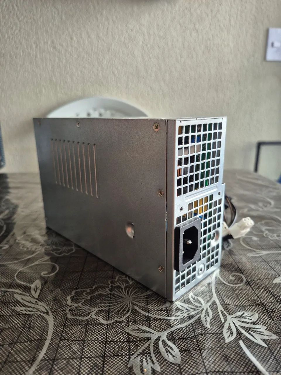 Fonte dell 460w 8 pinos