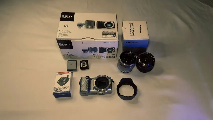Fotográfica Sony NEX 5 - Câmeras e Filmadoras - Canudos, Novo