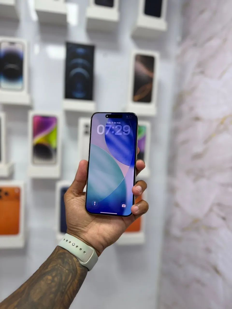 iPhone 16 Pro Max - 512GB  ?5.999 - Foto 4