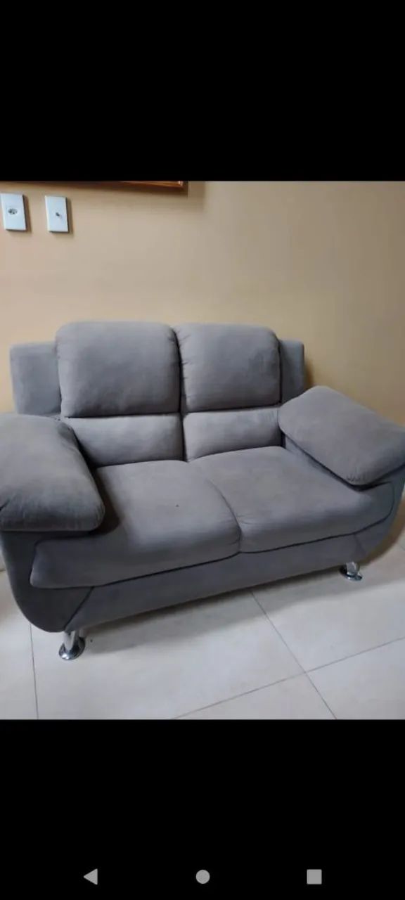Sofá 2 lugares 