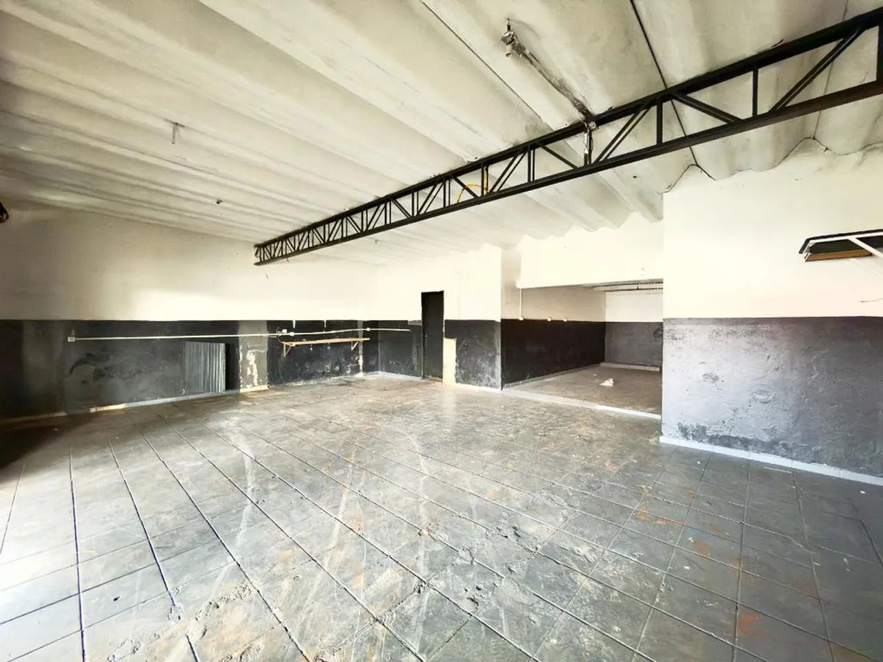 Salão à venda em Maringá, Jardim São Francisco, com 182.59 m² - Foto 3