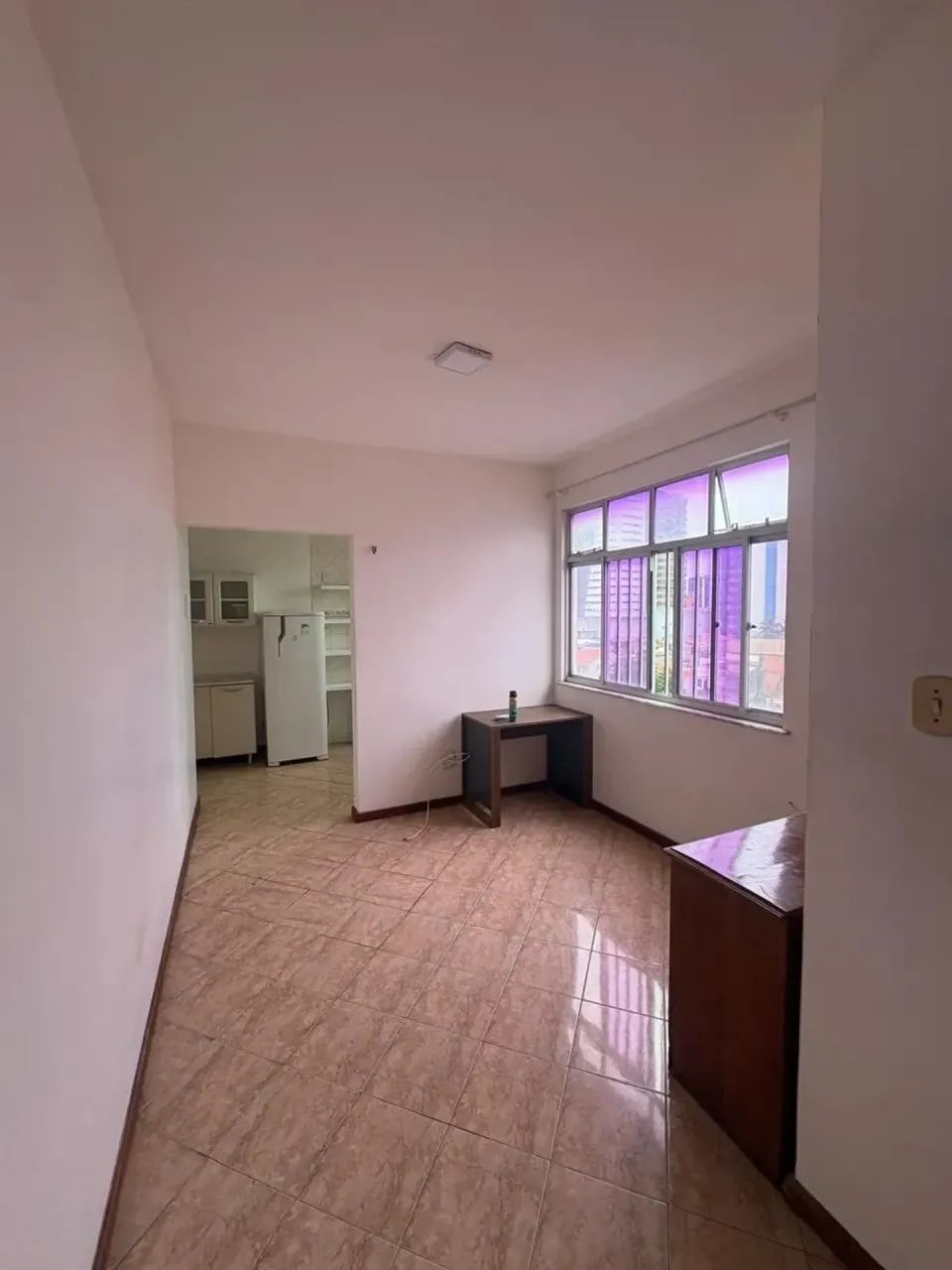 Apartamento semi mobiliado para locação no Edifício Janvier - Foto 2