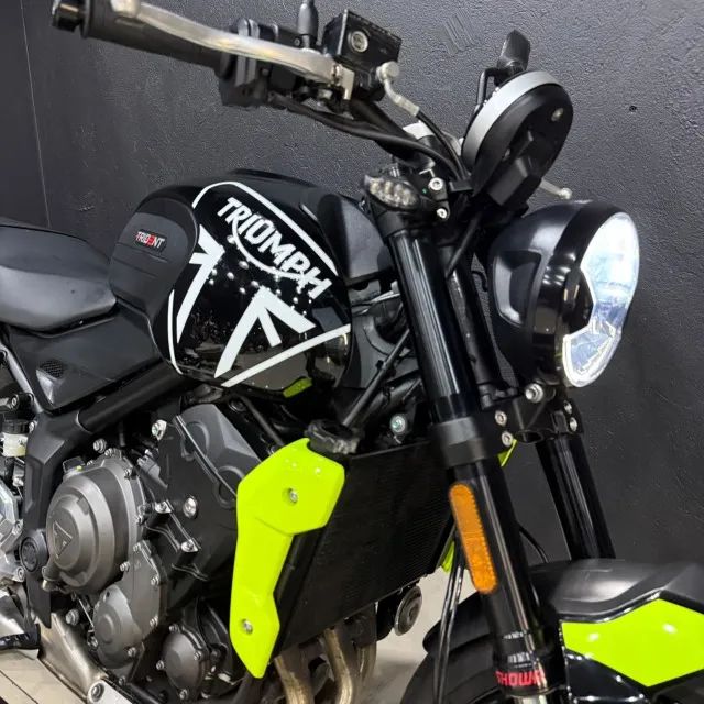 Triumph Trident 660 - 2024 - Foto 3