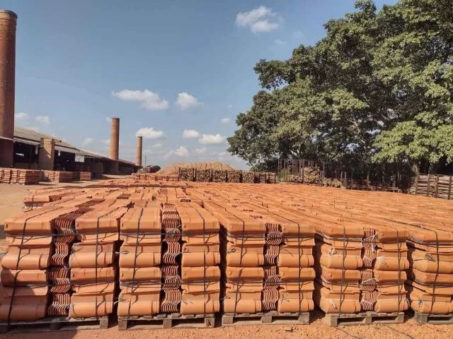 ? Telhas Cerâmicas - Portuguesa, Americana e Resinadas - Foto 5