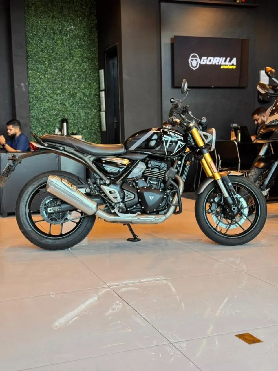 TRIUMPH - SPEED 400 - Foto 4