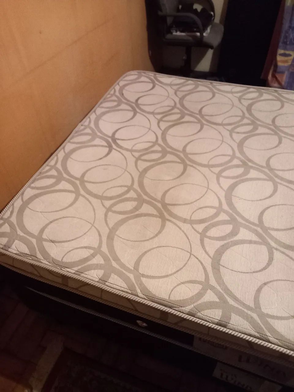 Cama box casal + Colchão de molas ensacadas - Foto 4